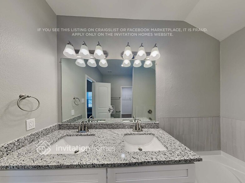 Building Photo - 509 Sandy Ln