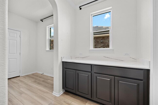 Building Photo - 3823 Forino Dr