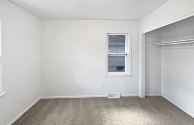 Building Photo - 7701 E 118th Terrace