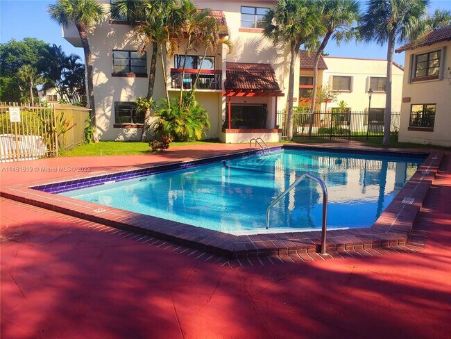 Primary Photo - 8600 SW 149th Ave
