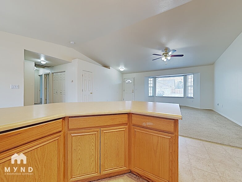 Building Photo - 1451 Laughing Chukar Ln