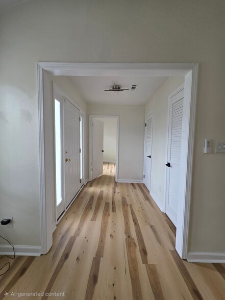 Building Photo - 647 Serramonte Dr