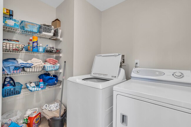 Building Photo - 30 S Surf Rd