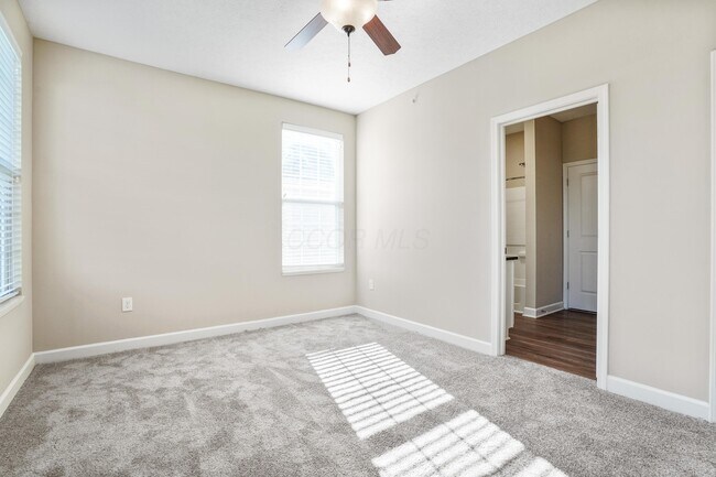 Building Photo - 5873 Spruce Forest Dr