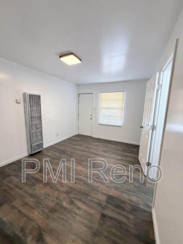 Building Photo - 1515 N Carson St