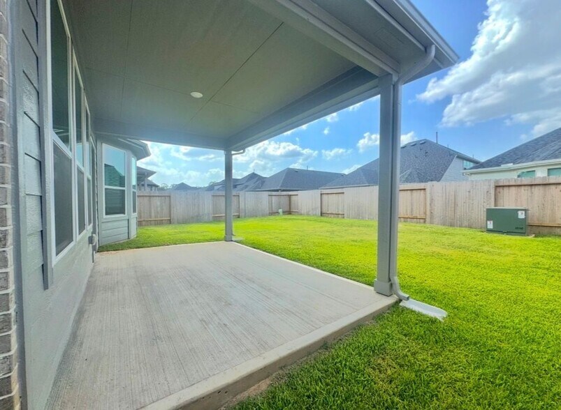 Building Photo - 18106 Zemira Ln