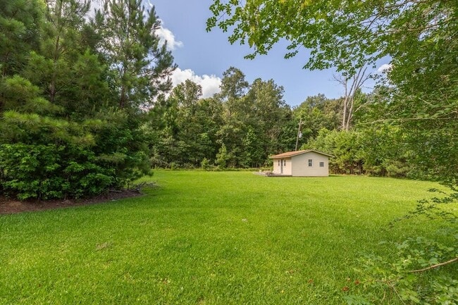 Building Photo - 311 Pinemont Dr