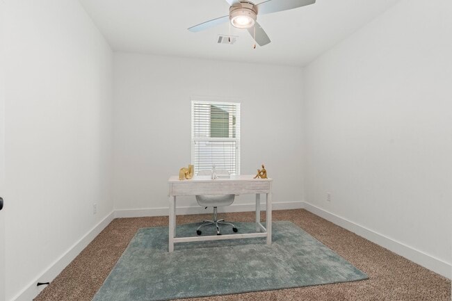 Building Photo - 1515 Egypt St