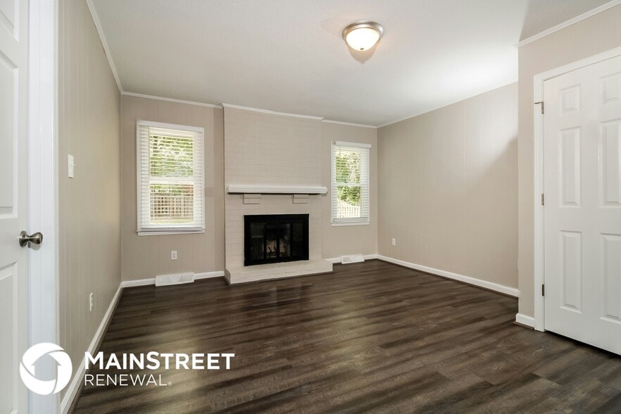 Building Photo - 4712 Beechcroft Dr