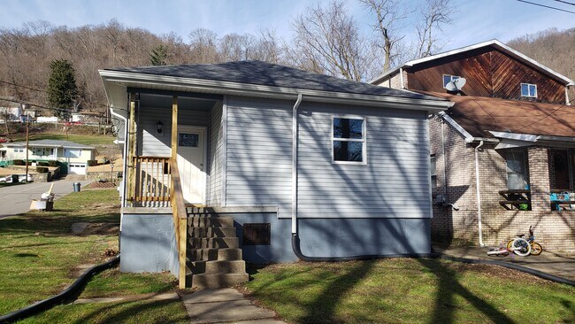 Front of House - 2391 Lumber Ave
