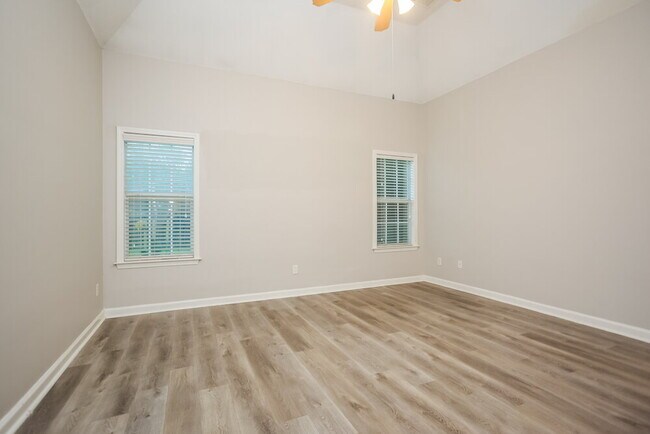 Building Photo - 8116 Fleets Run Dr