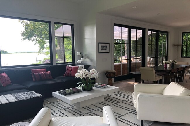 Building Photo - 51 Dumar Dr