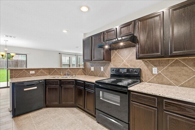 Building Photo - 142 Rummel Dr