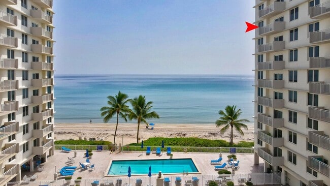 Building Photo - 3221 S Ocean Blvd