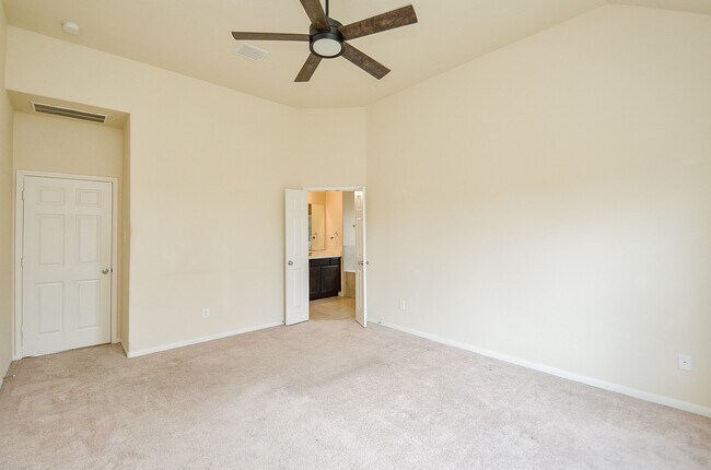 Building Photo - 21655 Rainfall Park Dr
