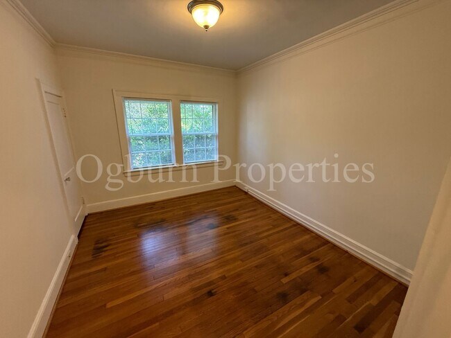 Building Photo - 603009- 707-709 WATSON AVENUE
