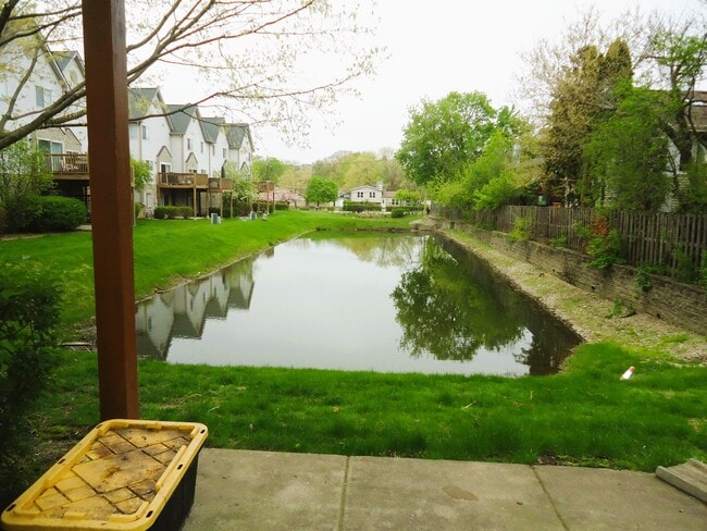 Building Photo - 642 Diamond Pointe Dr