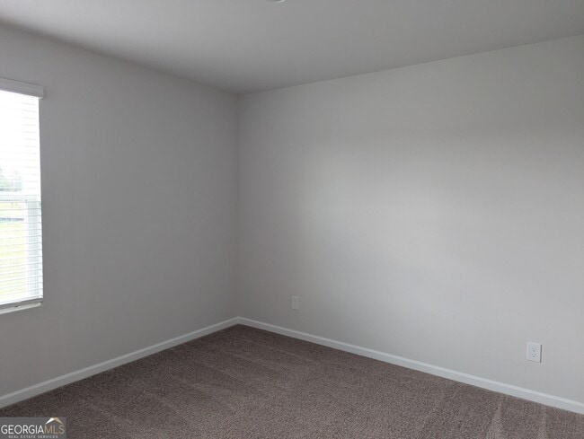 Building Photo - 115 Stillhouse Dr
