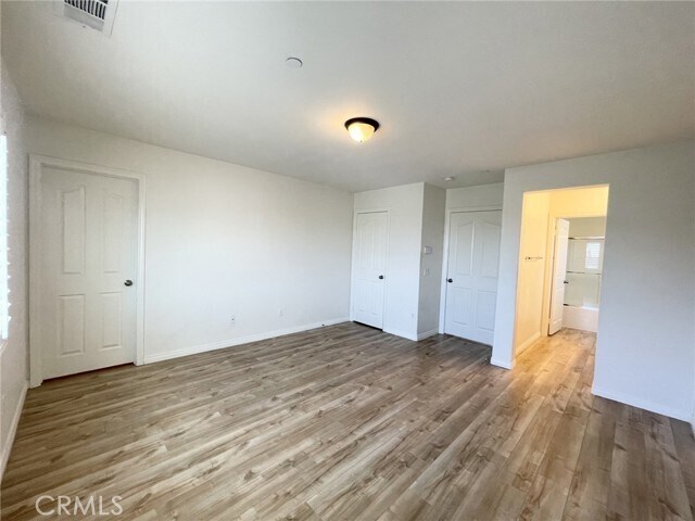 Building Photo - 3586 Bur Oak Rd