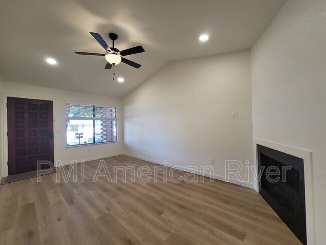 Building Photo - 4814 Mary Kate Dr