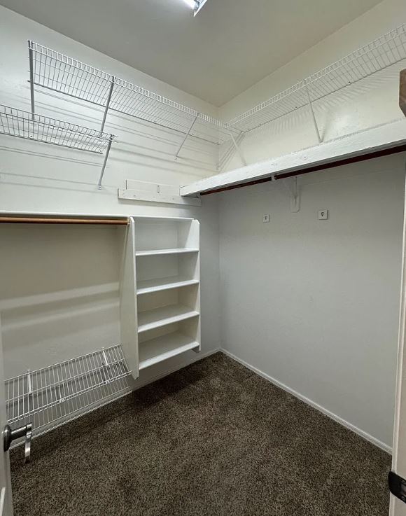 Building Photo - 538 W Chatfield St