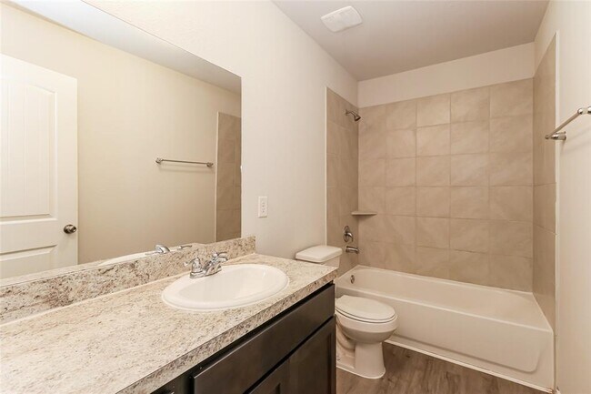 Building Photo - 3404 Cannon Dr