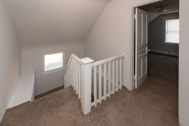 Building Photo - Cute 3Bed 1 Bath on Cul De Sac in College ...