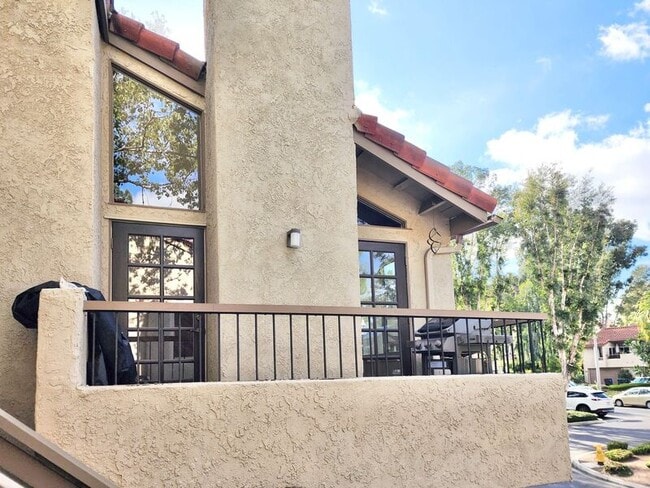 Building Photo - 26576 Dolorosa