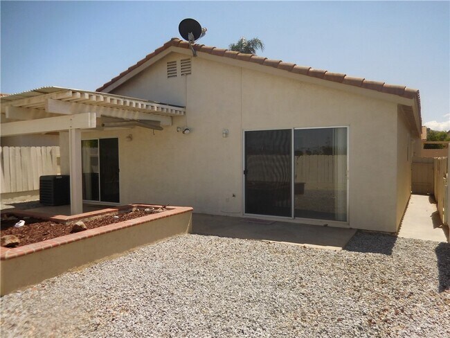 Building Photo - 27456 Alta Vista Way