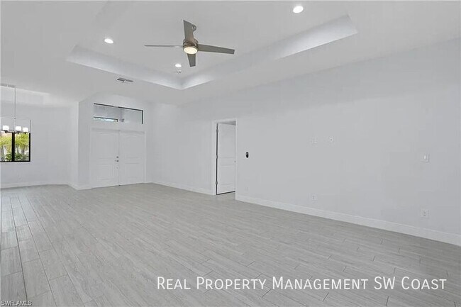 Building Photo - 4575 Catalina Ln