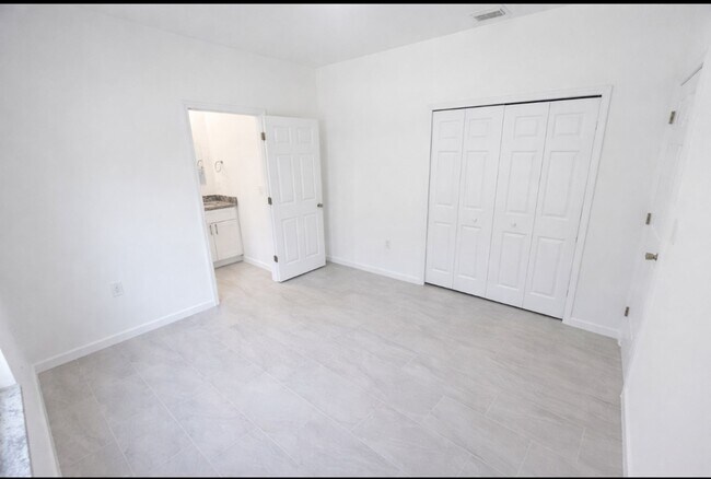 Building Photo - Brand-New Modern 2BR/2BA Home with Garage – Desirable Southwest Lehigh Location