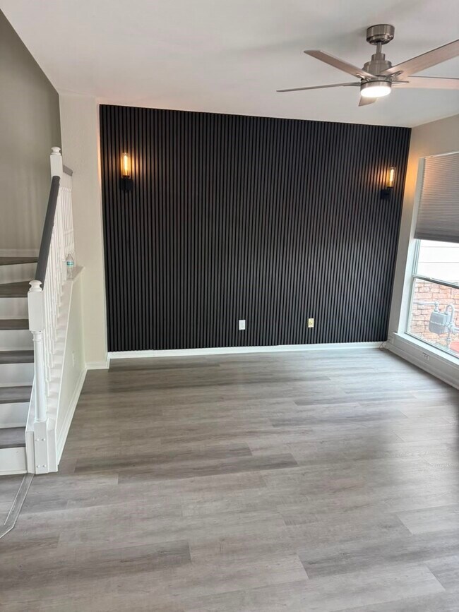 Building Photo - 2110 Ridge Wood Ln