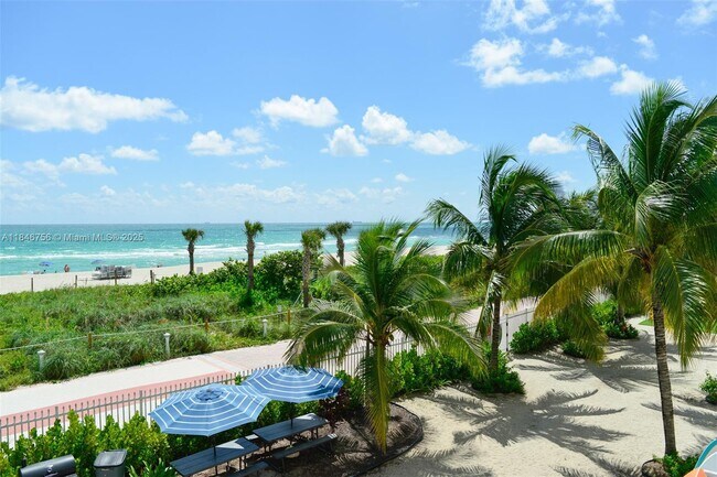 Building Photo - 6039 Collins Ave