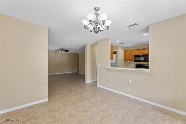 Building Photo - 9450 Ivy Brook Run