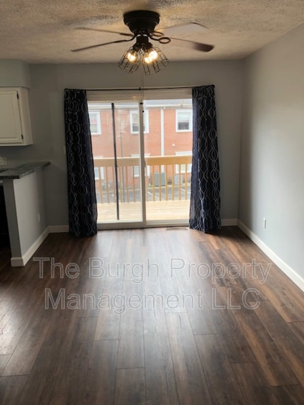 Building Photo - 103 Canterbury commons