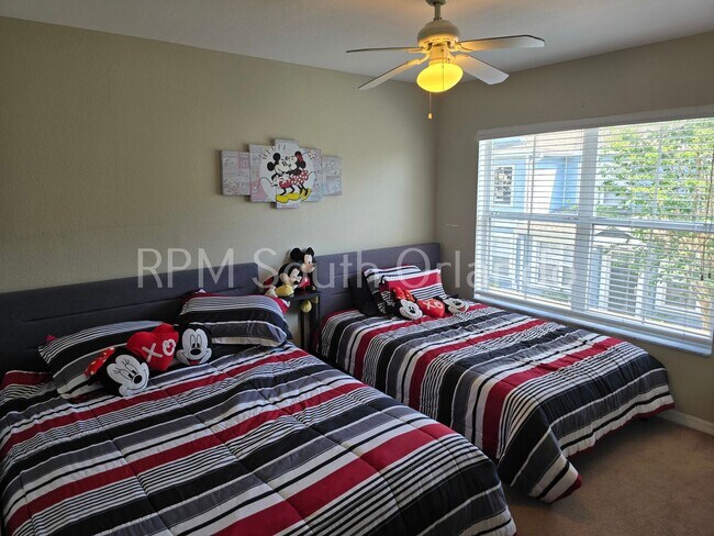 Building Photo - 3/2 Fully Furnished property in Venetian Bay Villages