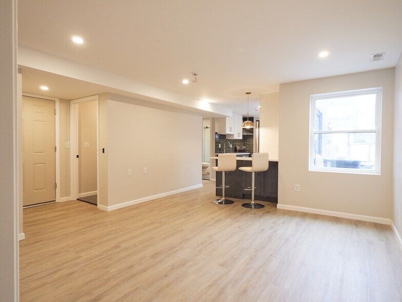 Building Photo - 5333 Penn Ave