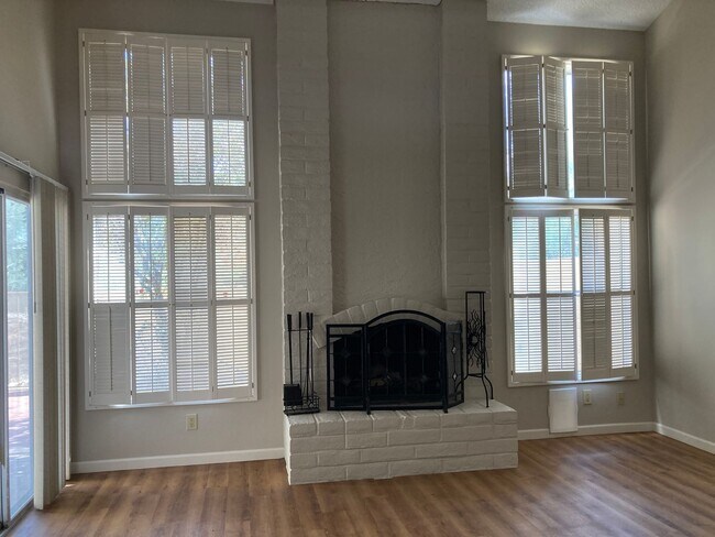 Primary Photo - East Side Townhouse