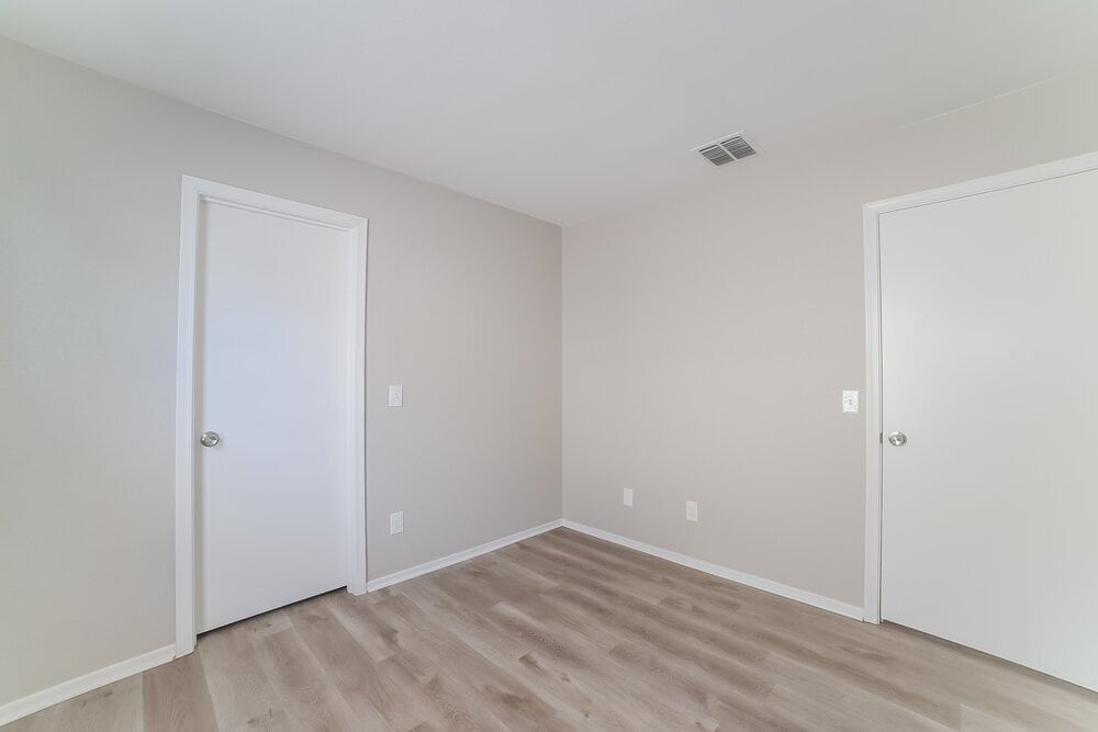 Building Photo - 3847 E Hopseed Ln