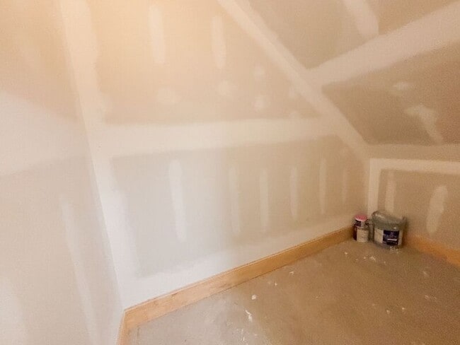 Building Photo - 1028 Bowman Woods Dr