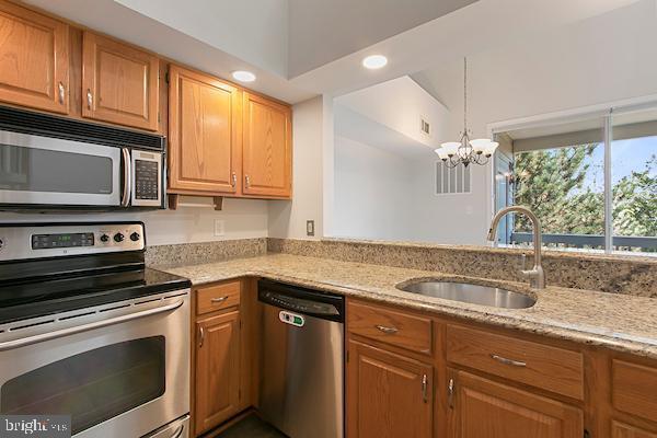 Building Photo - 7034 Ellingham Cir