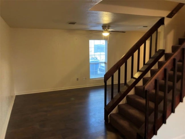 Building Photo - 3315 Avenue P