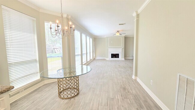 Building Photo - 9906 Murray Landing