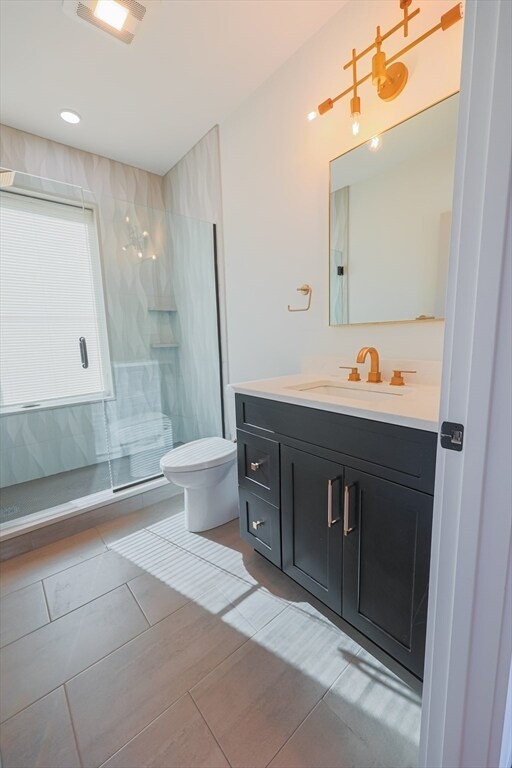 Building Photo - 97 Condor St