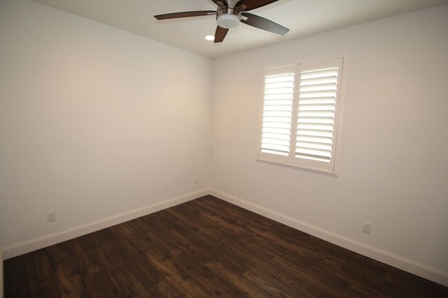 Building Photo - 2102 Makenna Dr