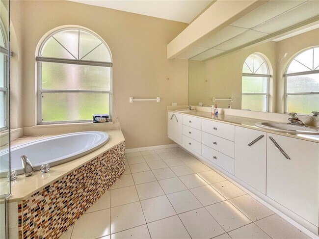 Building Photo - 6809 Erica Ln