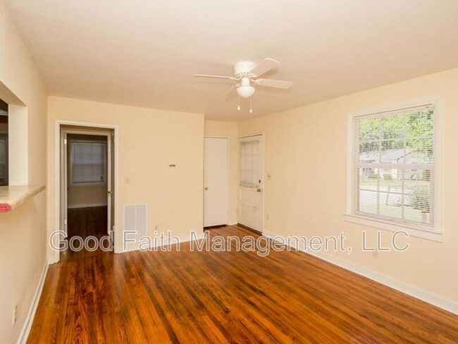 Building Photo - 2210 Bandler Rd