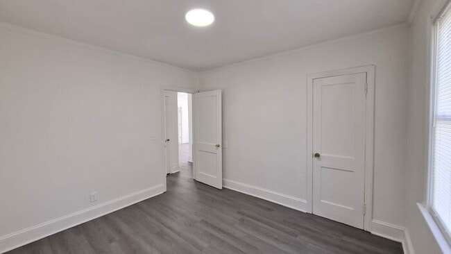 Building Photo - For Rent: Renovated Three Bedroom House in Sumter SC!