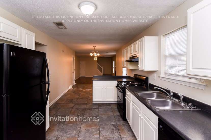 Building Photo - 6133 Wurtenburg Ln