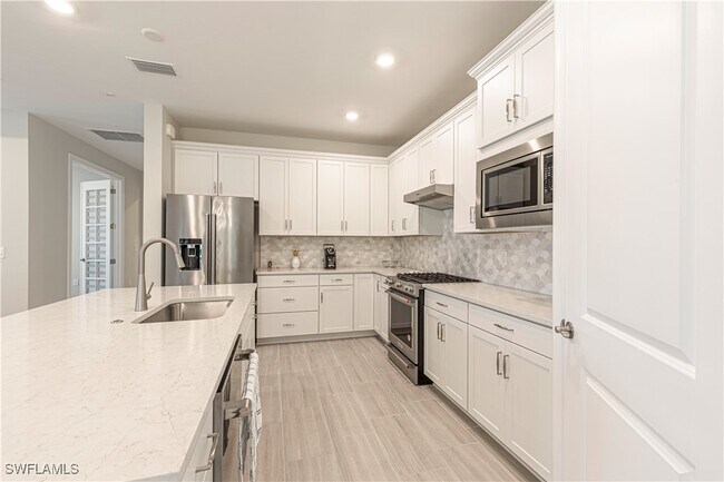 Building Photo - 10371 Ventana Ln